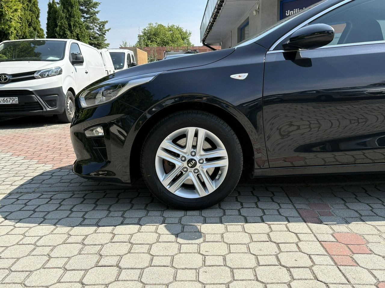 Kia Ceed - Zdjęcie 8