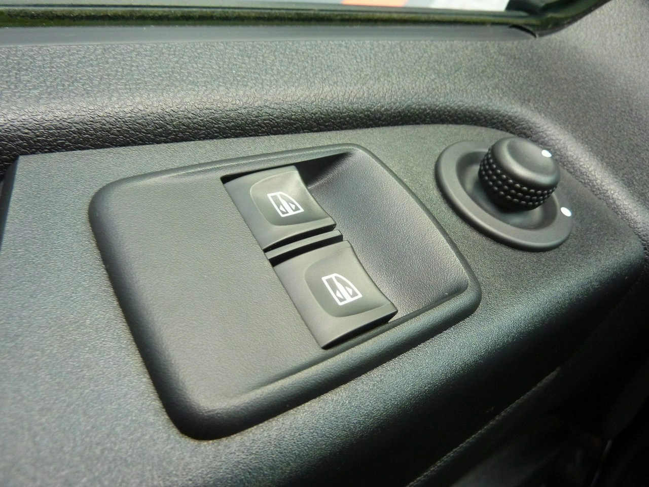 Nissan NV300 - Zdjęcie 11