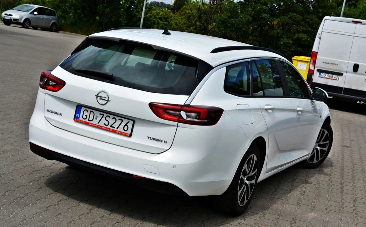 Opel Insignia - Zdjęcie 20