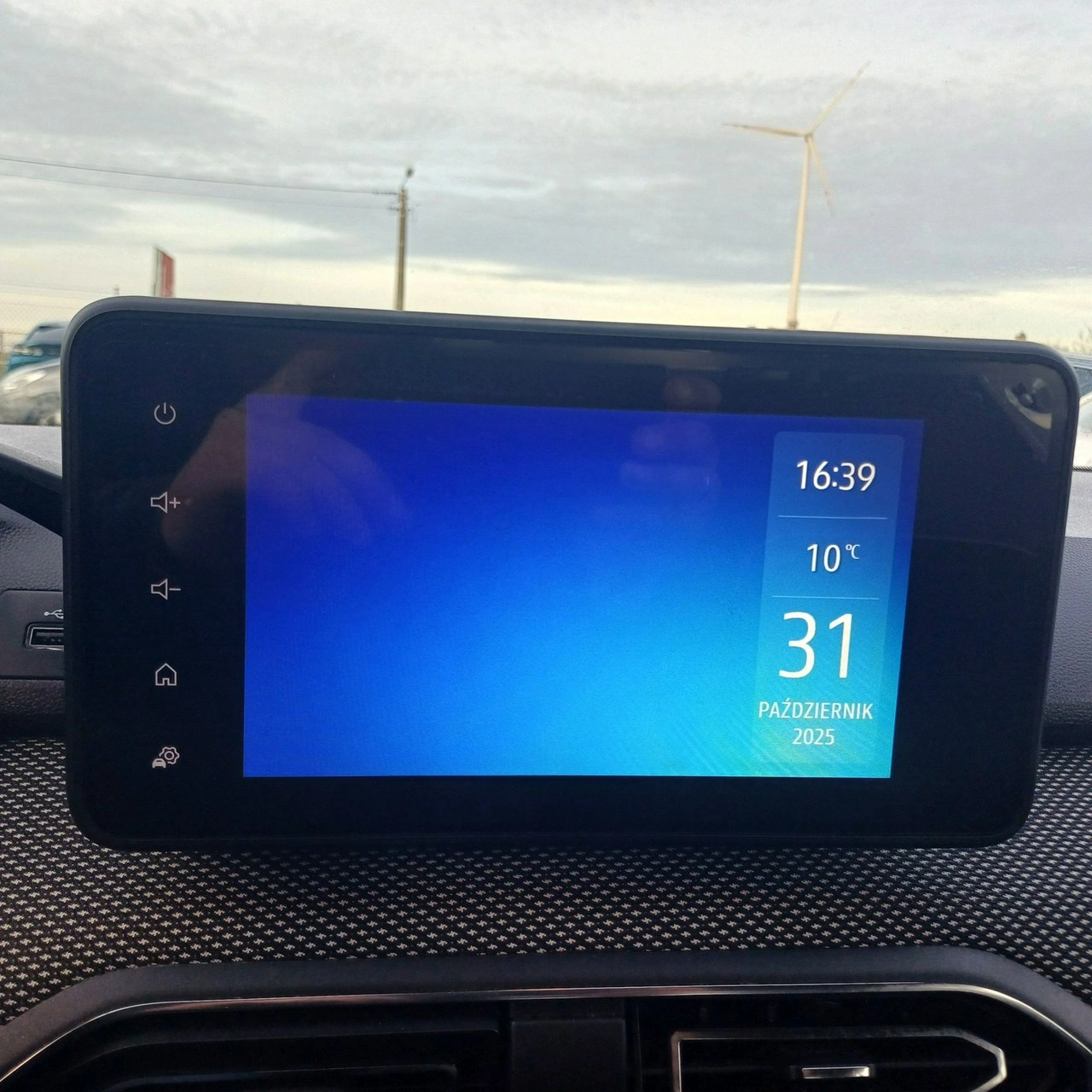 Dacia Sandero - Zdjęcie 21