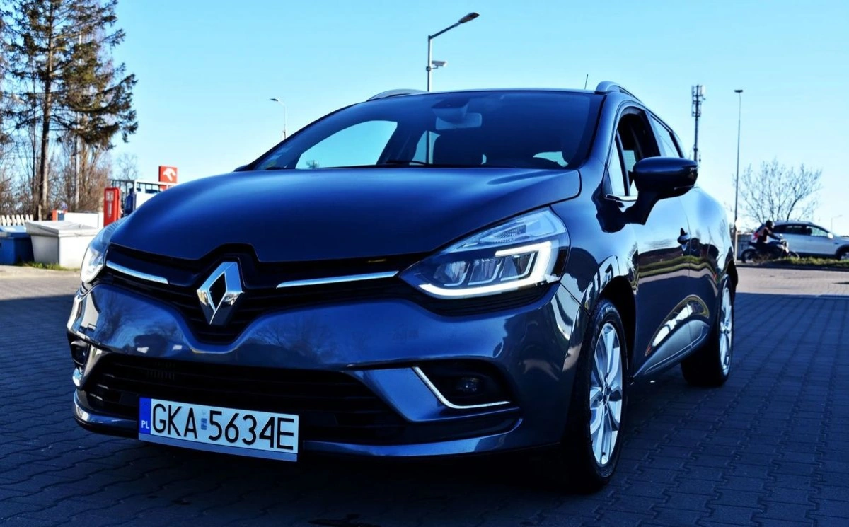Renault Clio - Zdjęcie 16