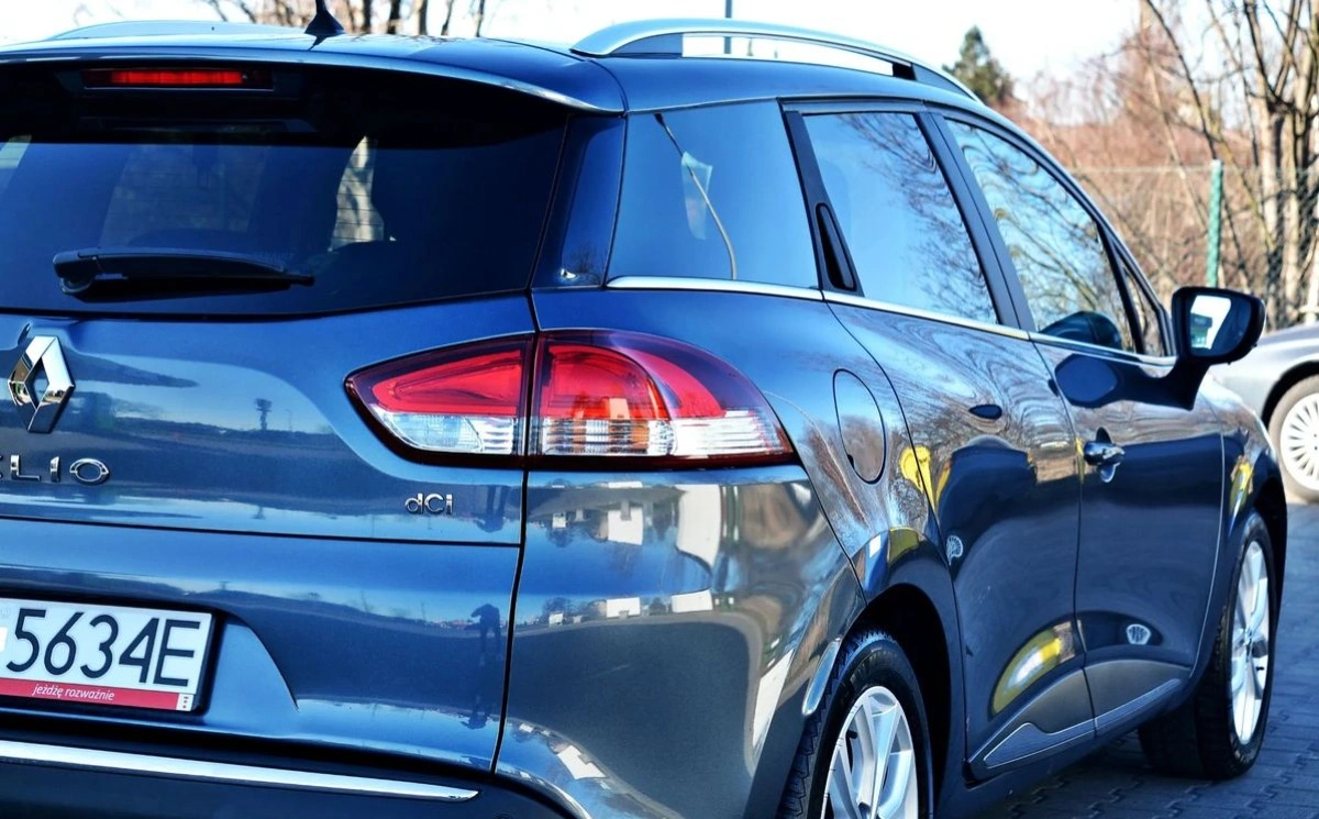 Renault Clio - Zdjęcie 20