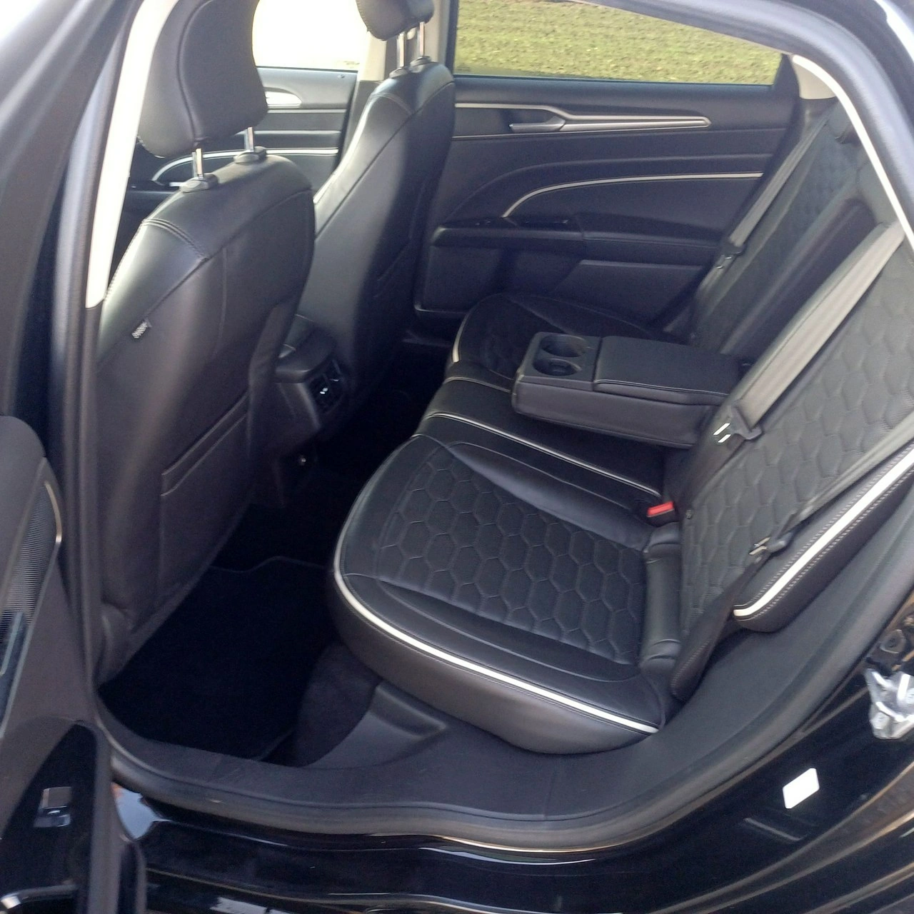 Ford Mondeo - Zdjęcie 9