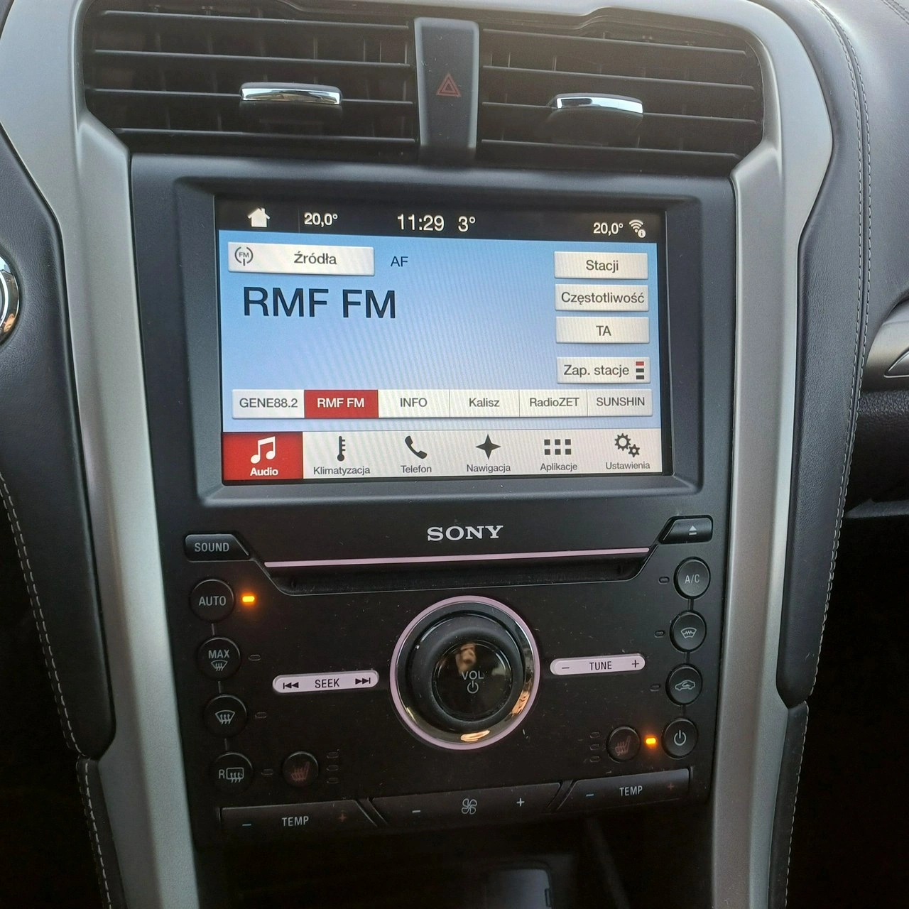 Ford Mondeo - Zdjęcie 16