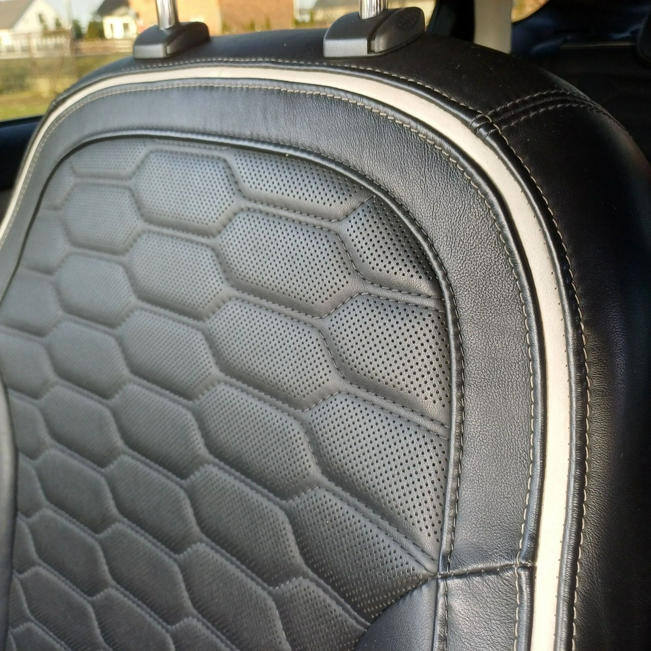 Ford Mondeo - Zdjęcie 25