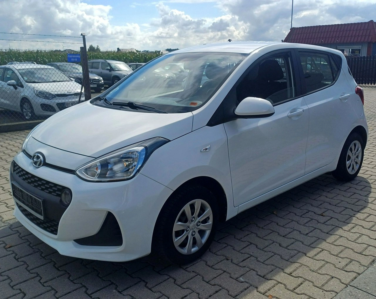 Hyundai i10 - Zdjęcie 4