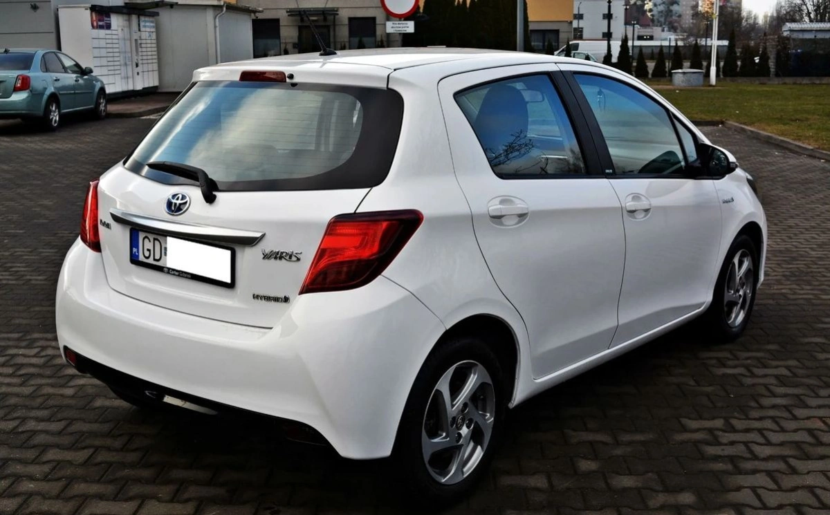 Toyota Yaris - Zdjęcie 3