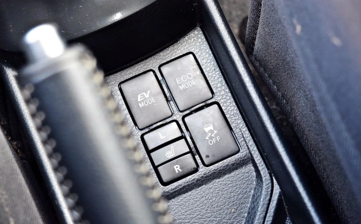 Toyota Yaris - Zdjęcie 26