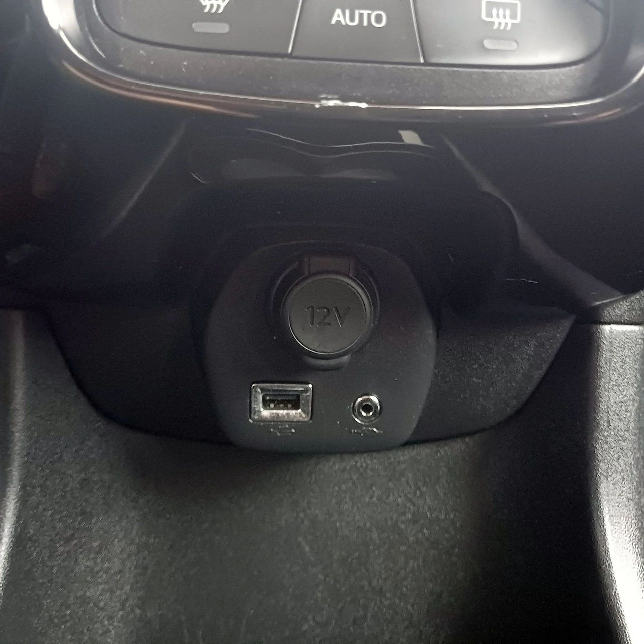 Peugeot 108 - Zdjęcie 18