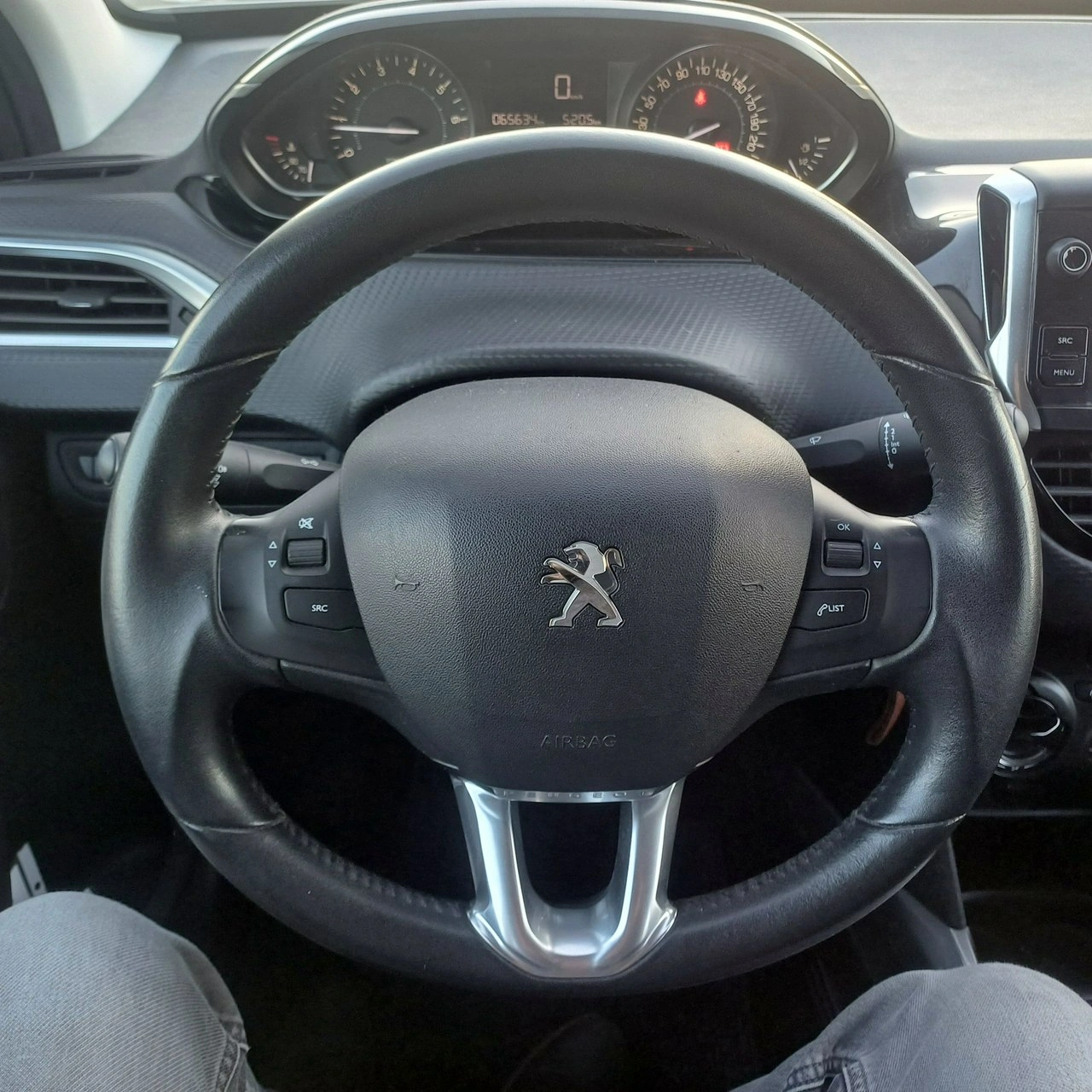 Peugeot 2008 - Zdjęcie 14