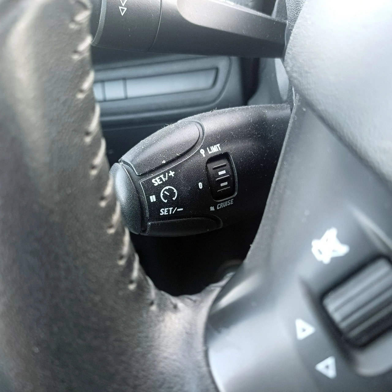 Peugeot 2008 - Zdjęcie 22