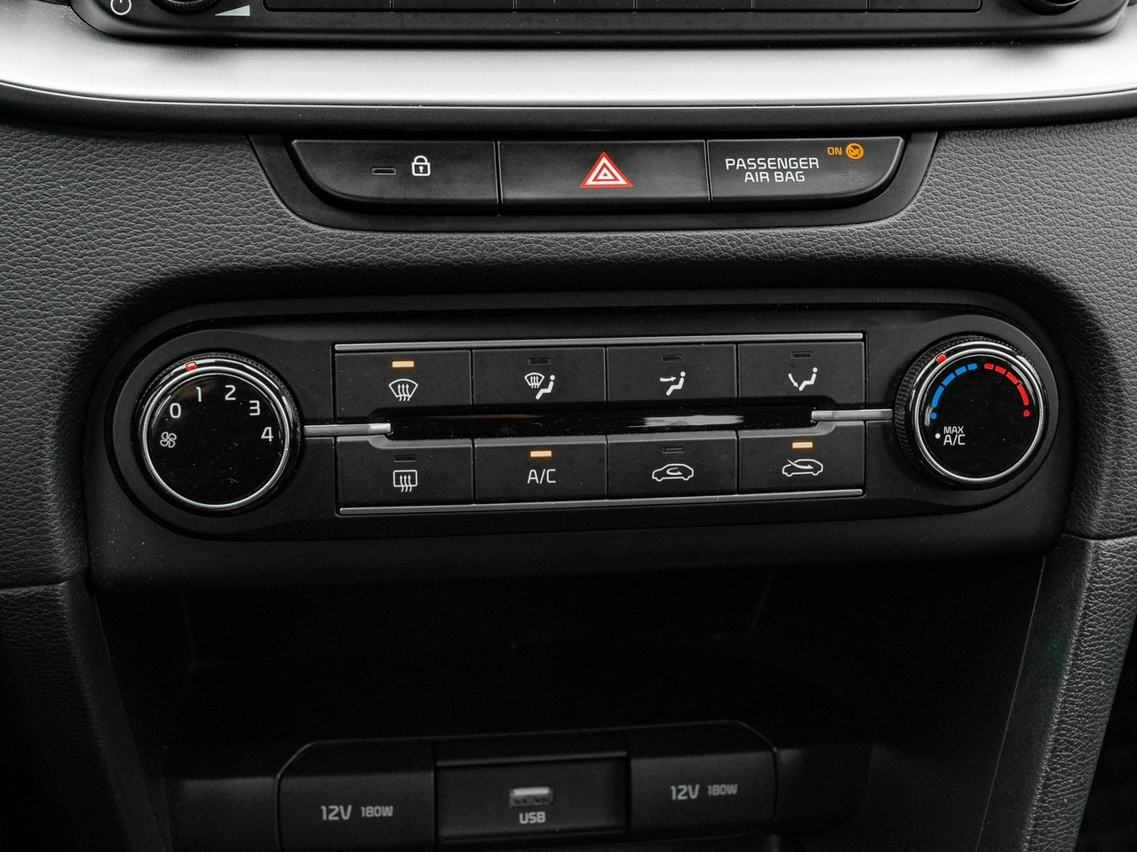 Kia Ceed - Zdjęcie 16