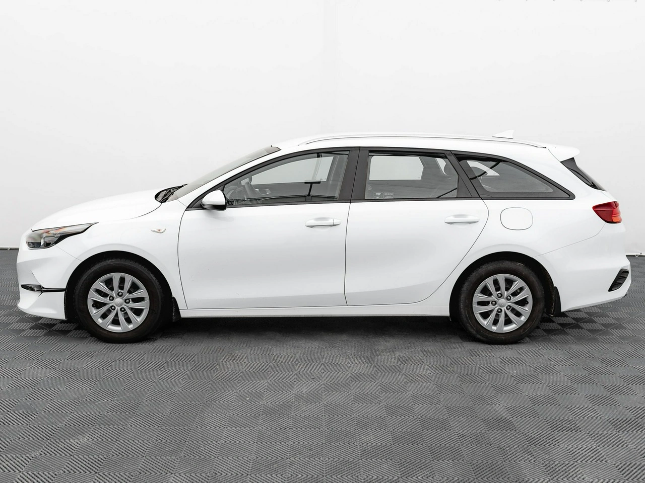 Kia Ceed - Zdjęcie 7