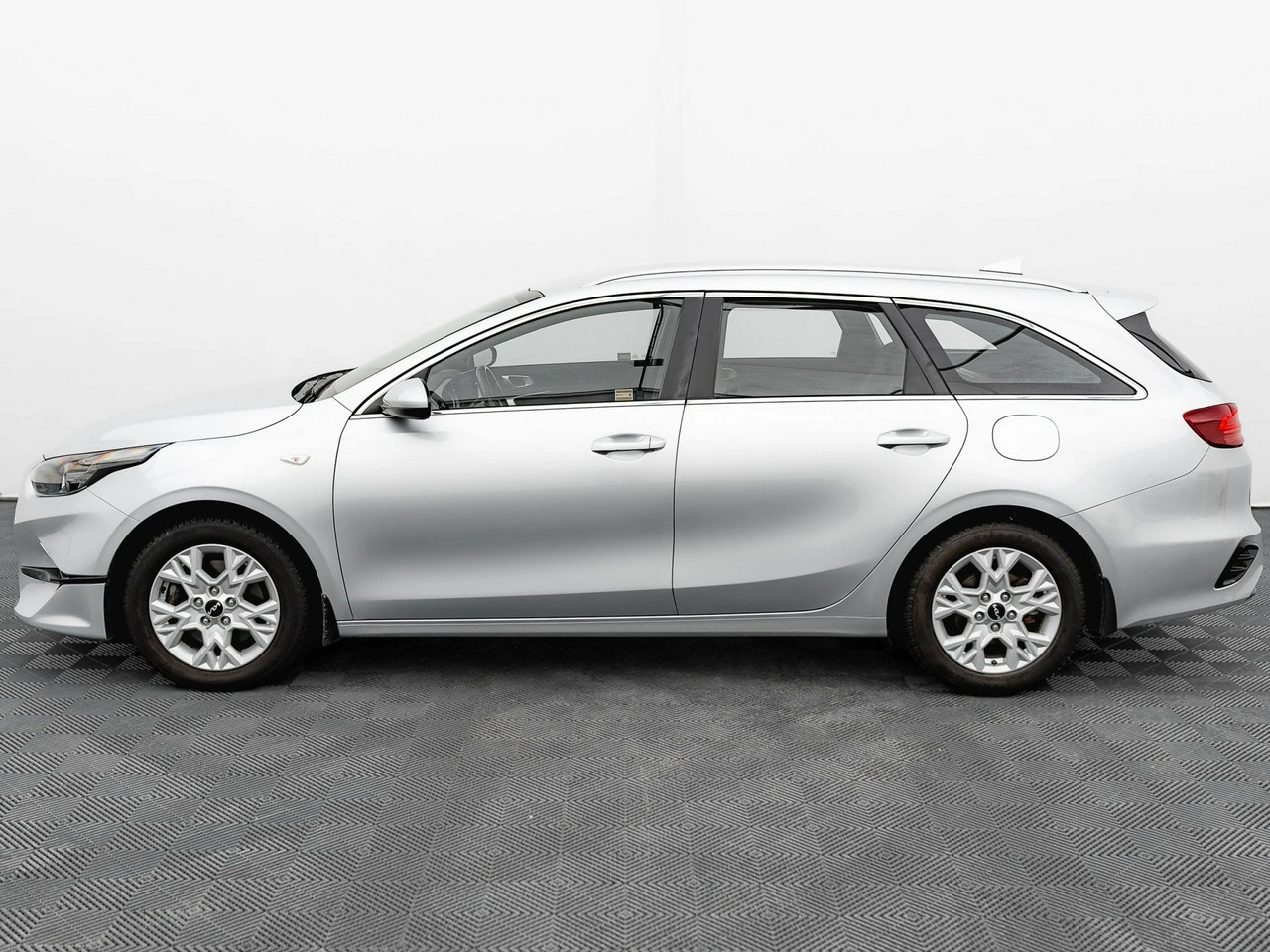 Kia Ceed - Zdjęcie 7