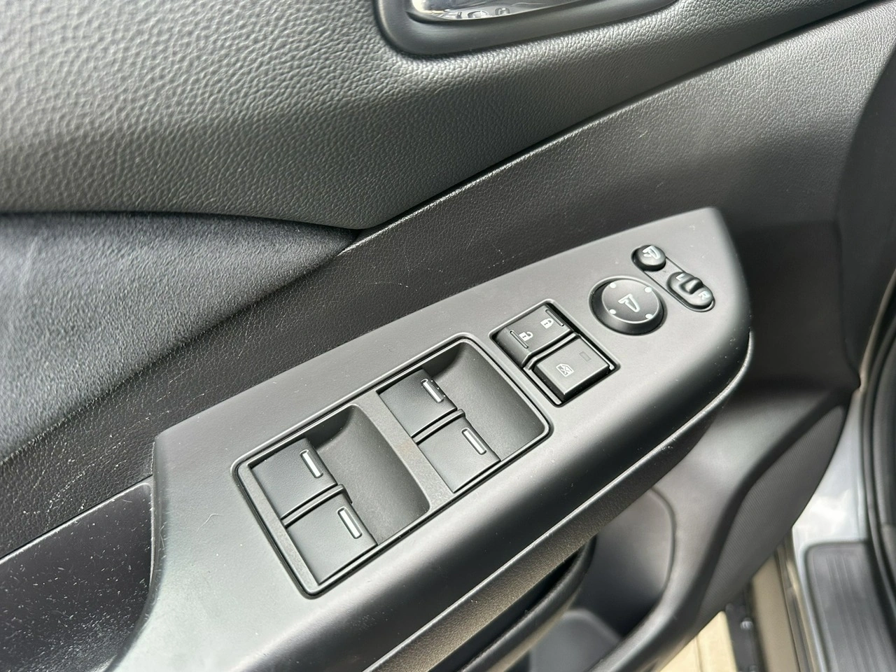 Honda CR-V - Zdjęcie 9