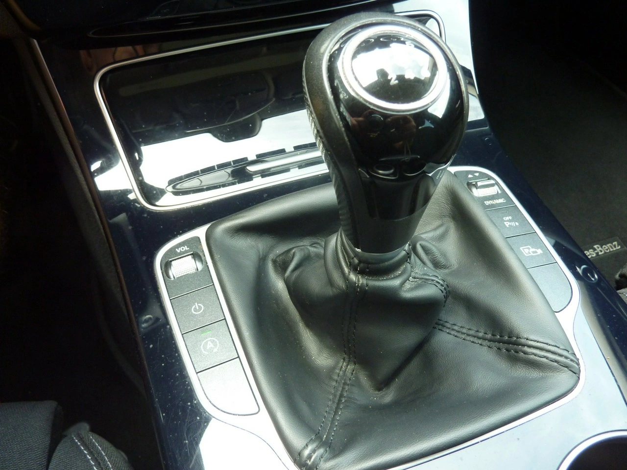 Mercedes C 200 - Zdjęcie 26
