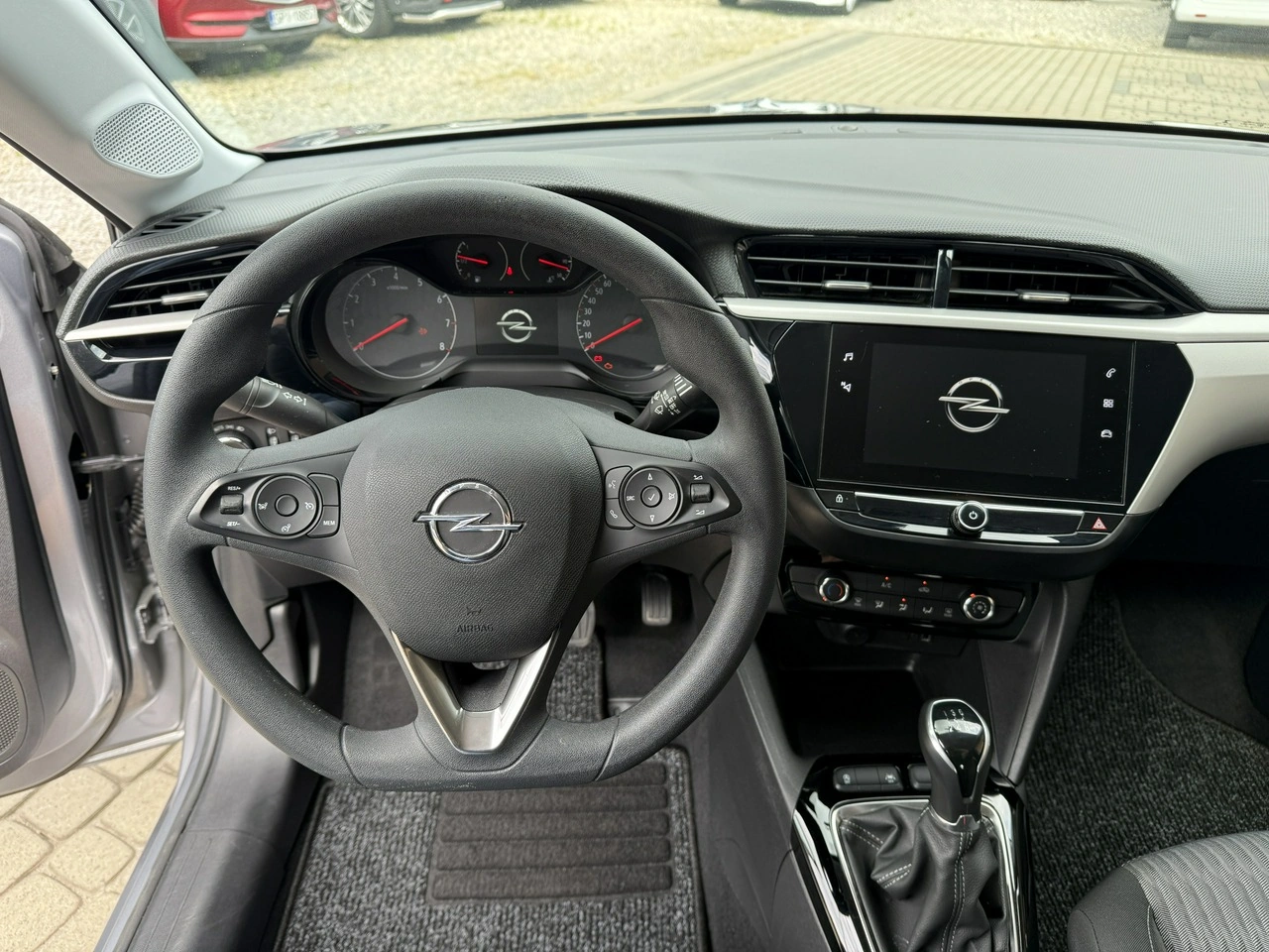 Opel Corsa - Zdjęcie 14
