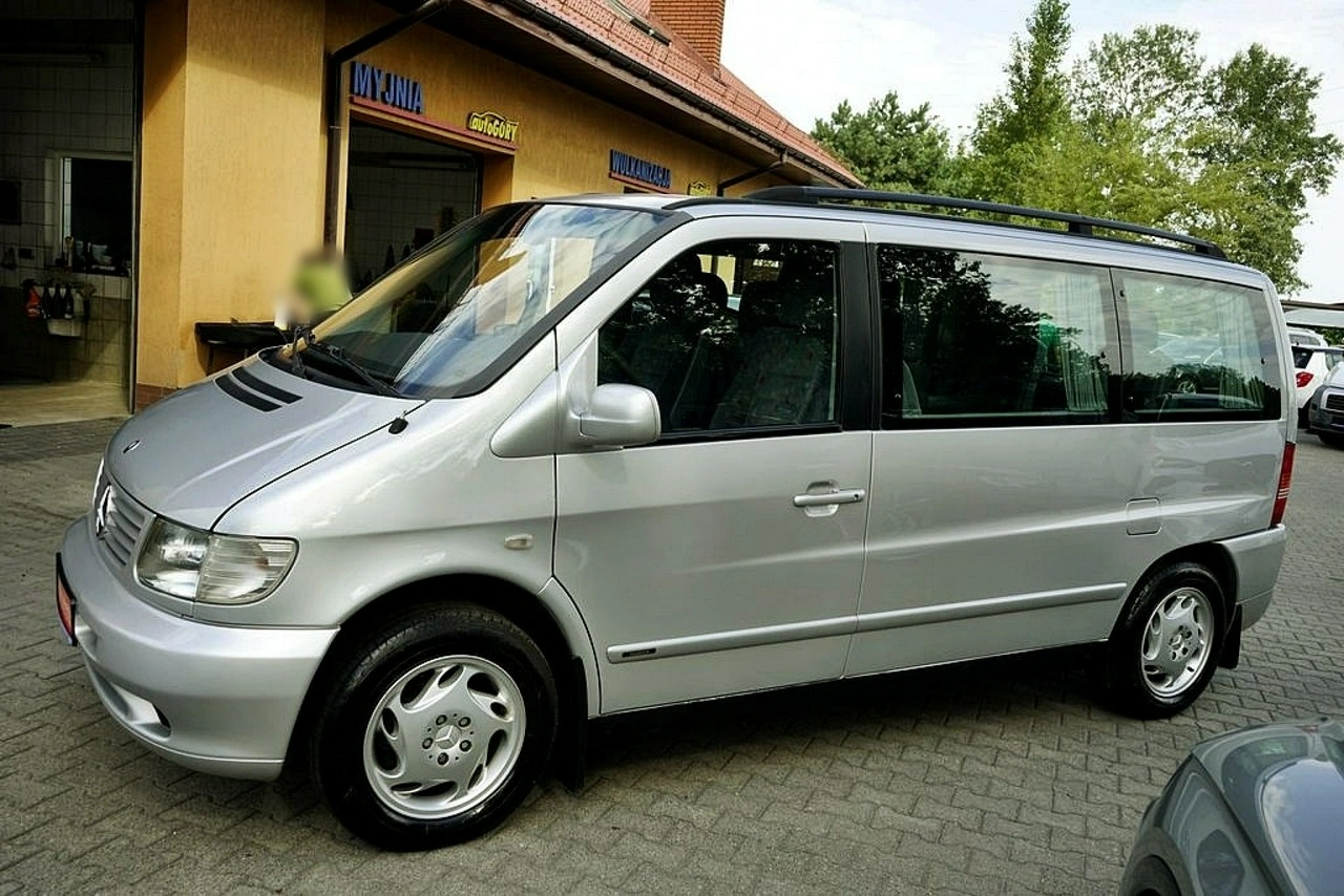 Mercedes V 220 - Zdjęcie 7