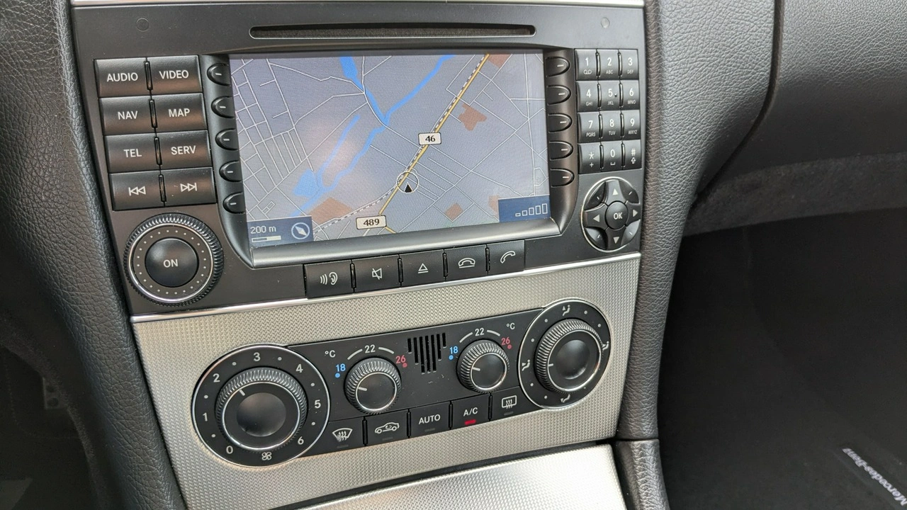 Mercedes CLK 220 - Zdjęcie 28