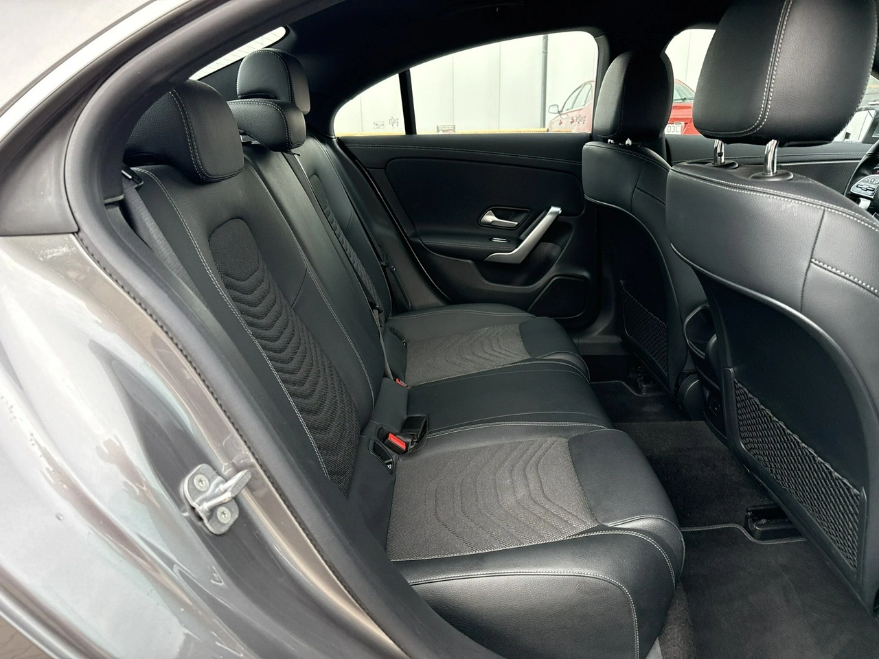 Mercedes CLA 180 - Zdjęcie 17