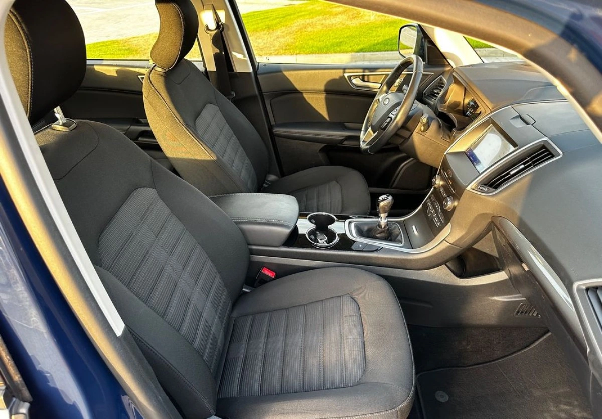 Ford Galaxy - Zdjęcie 17