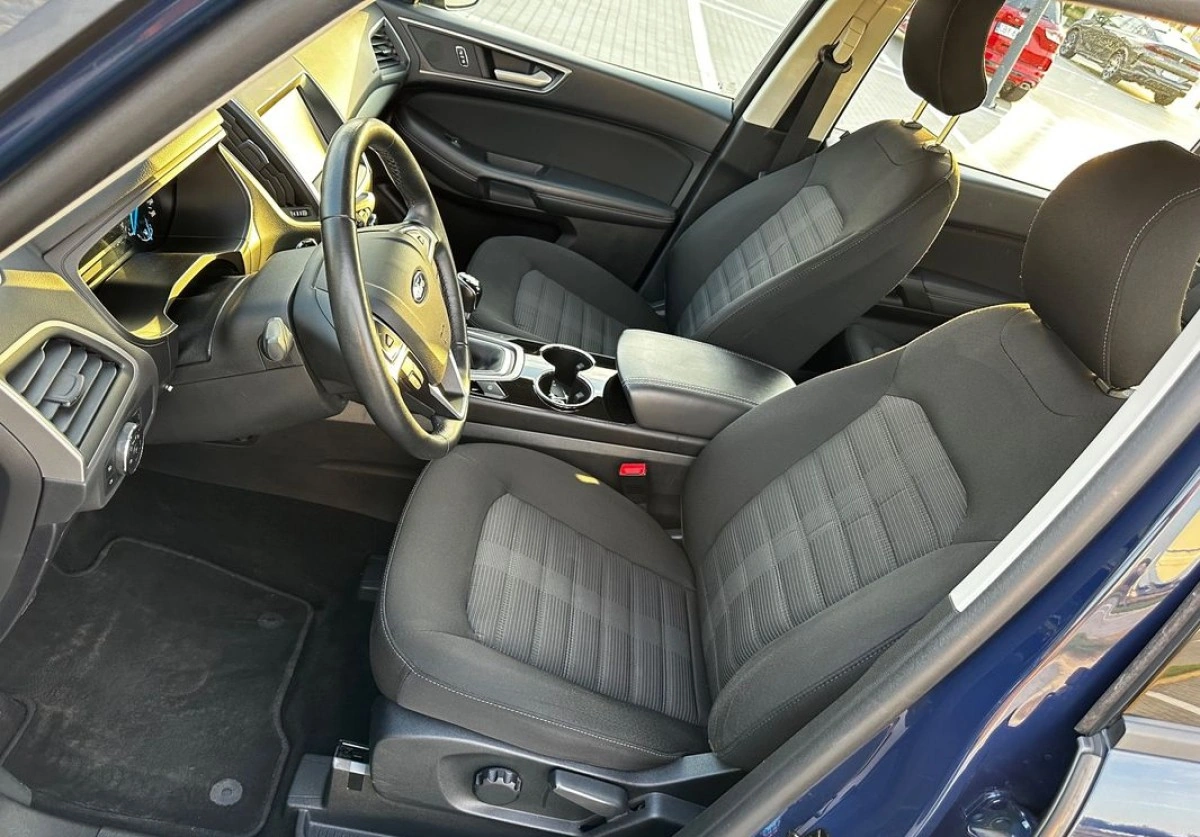 Ford Galaxy - Zdjęcie 20