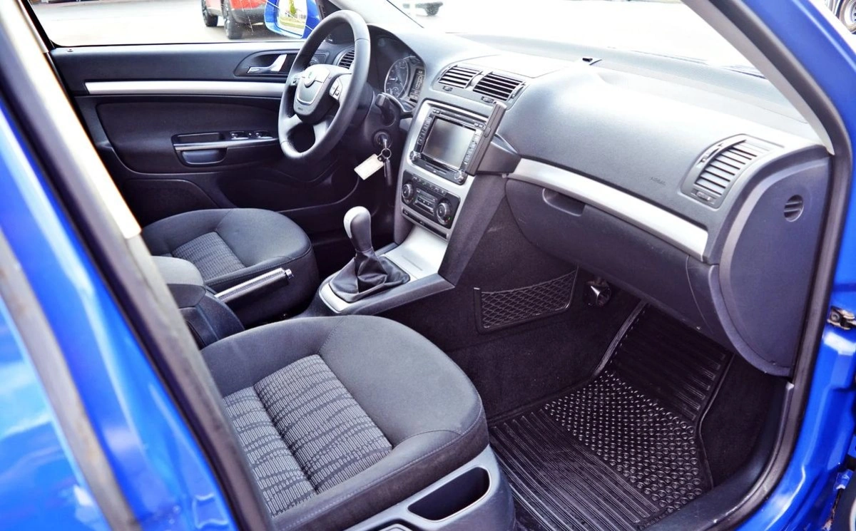 Skoda Octavia - Zdjęcie 2