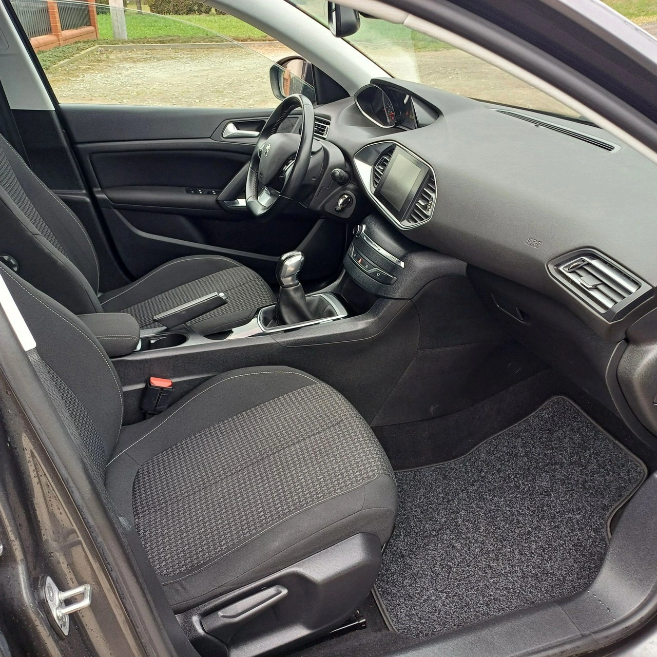 Peugeot 308 - Zdjęcie 7