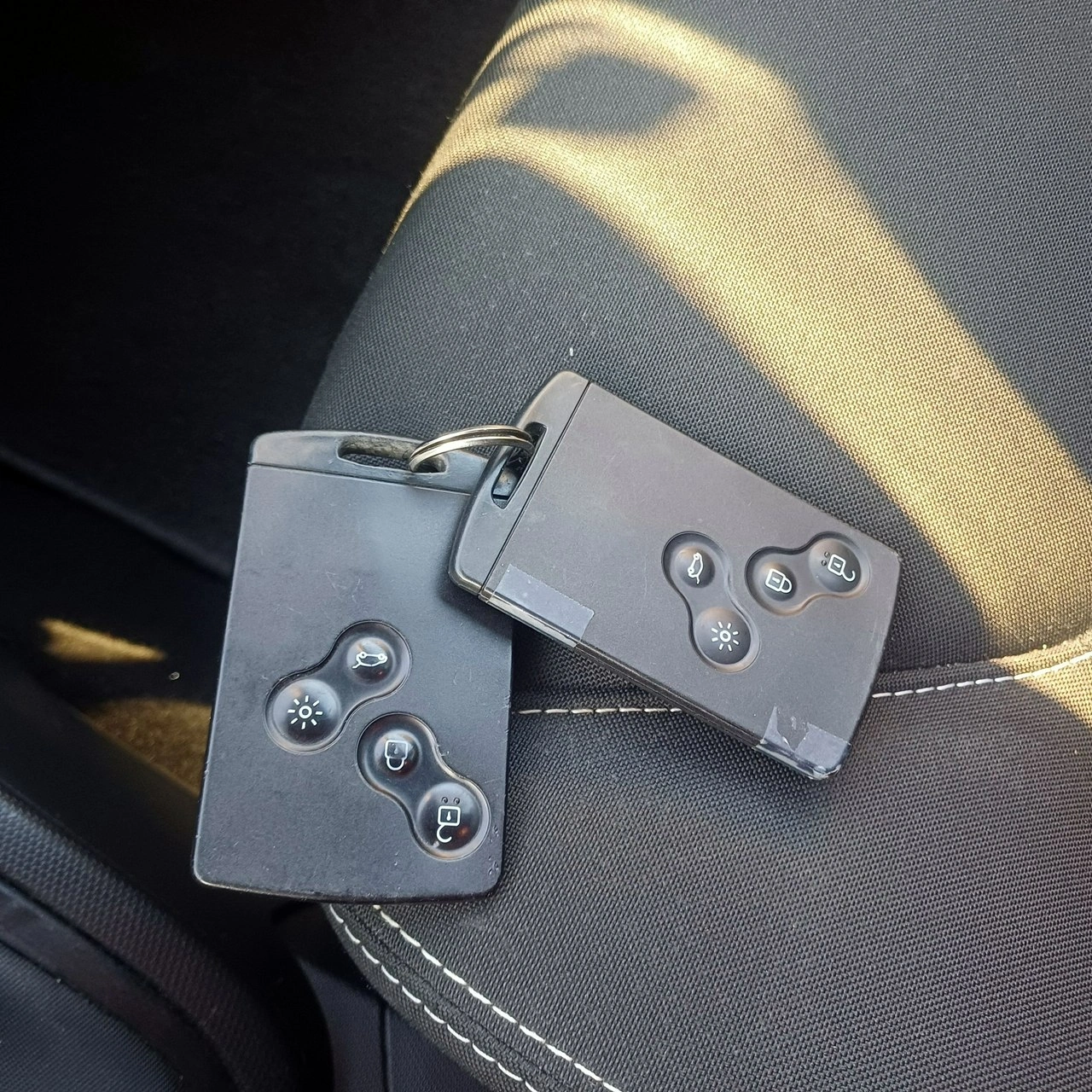 Renault Clio - Zdjęcie 27