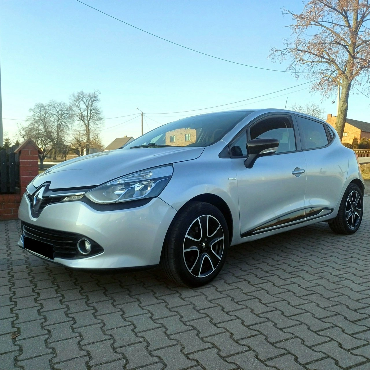 Renault Clio - Zdjęcie 1