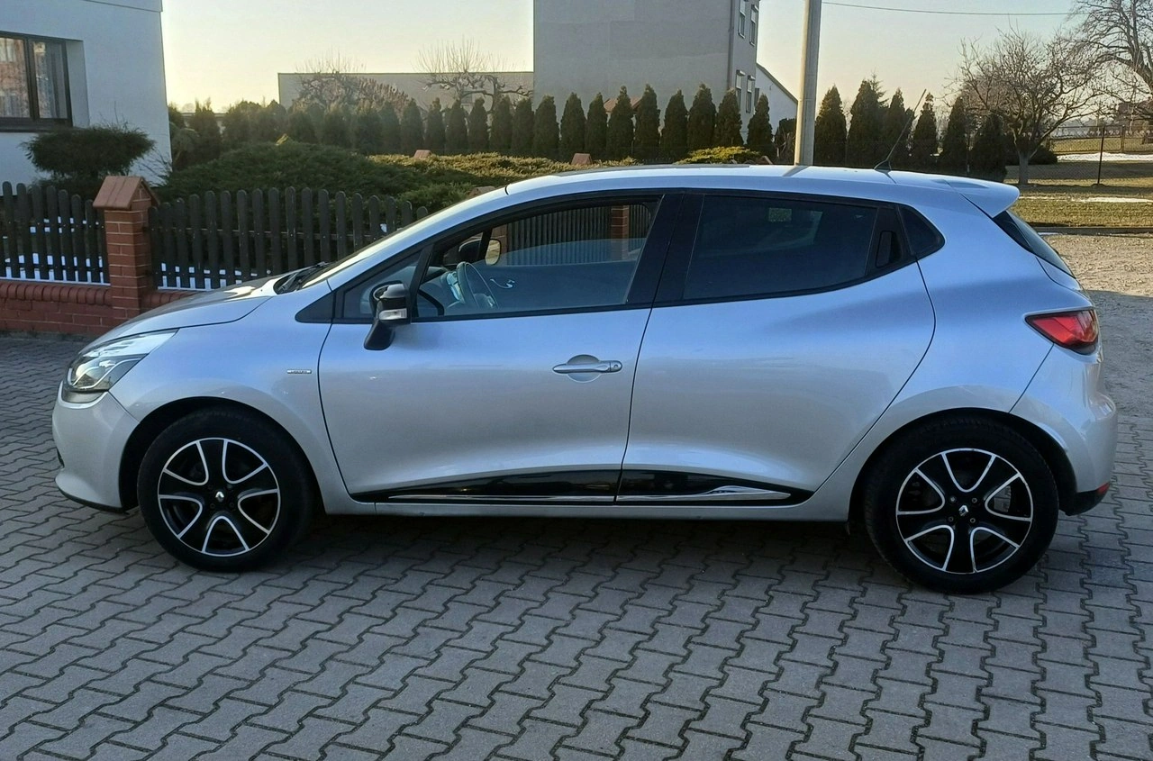 Renault Clio - Zdjęcie 6