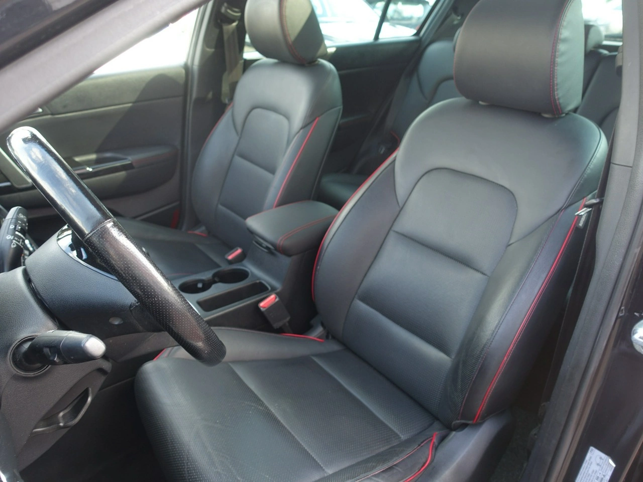 Kia Sportage - Zdjęcie 9