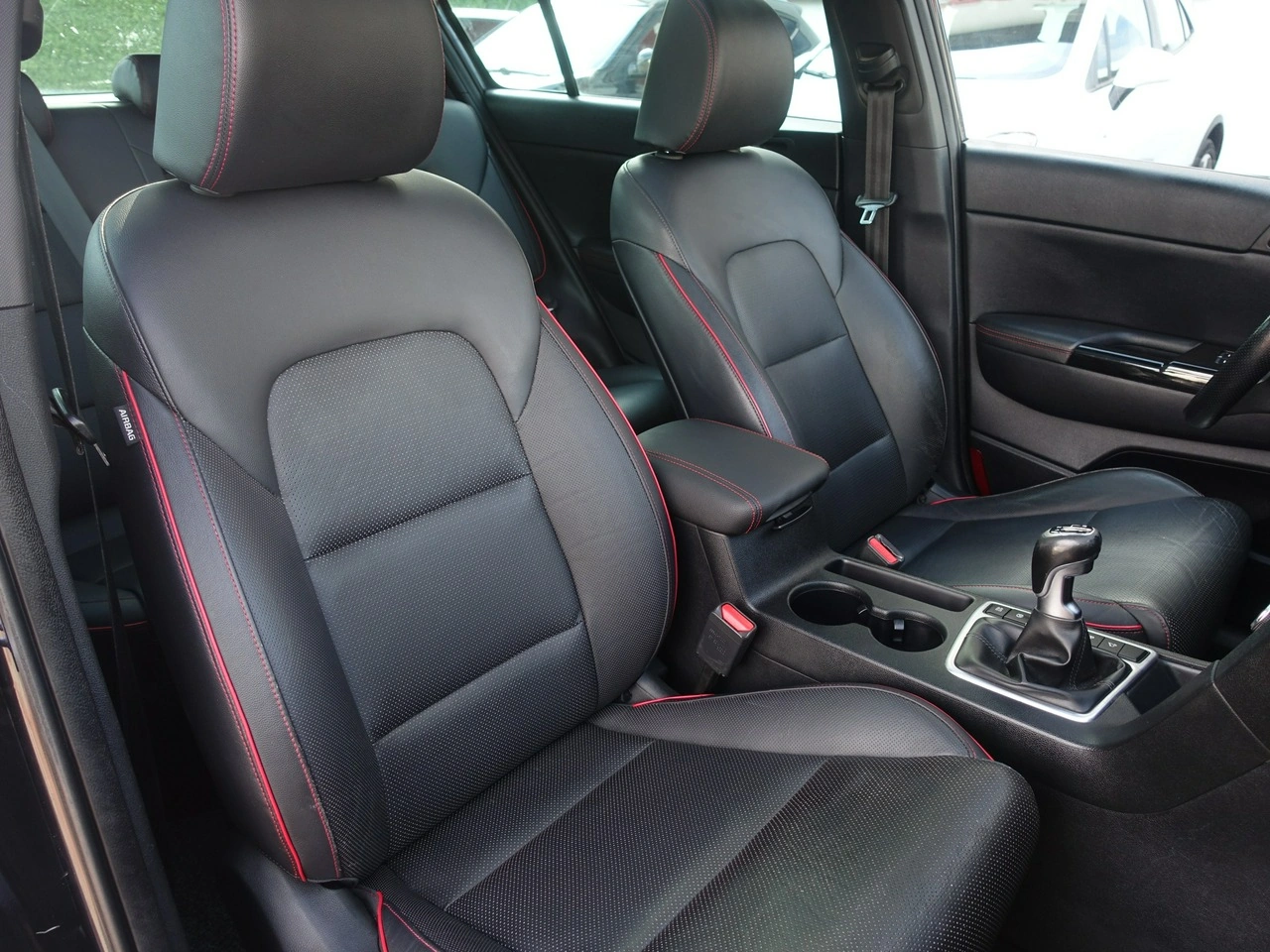 Kia Sportage - Zdjęcie 14