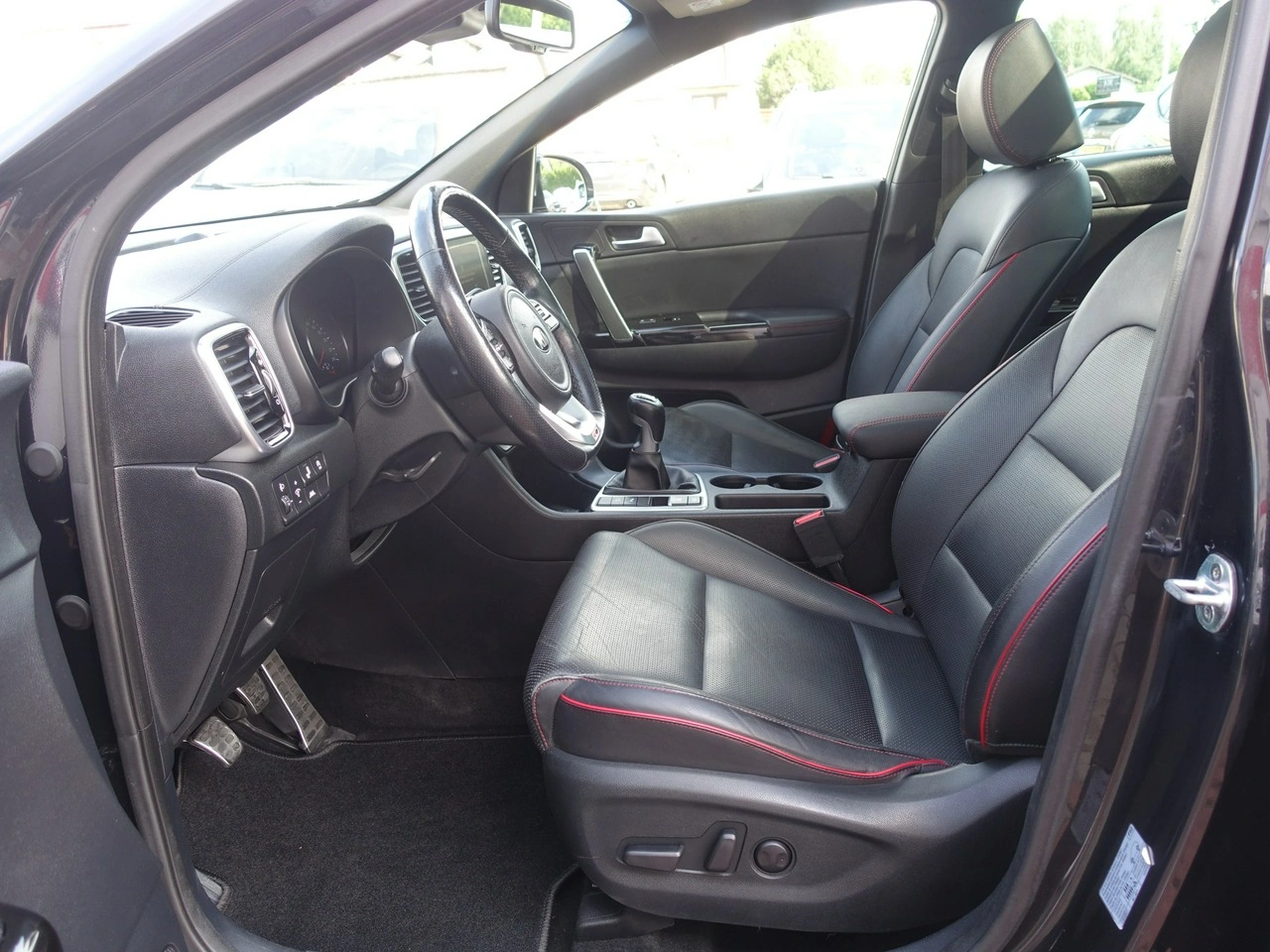 Kia Sportage - Zdjęcie 8