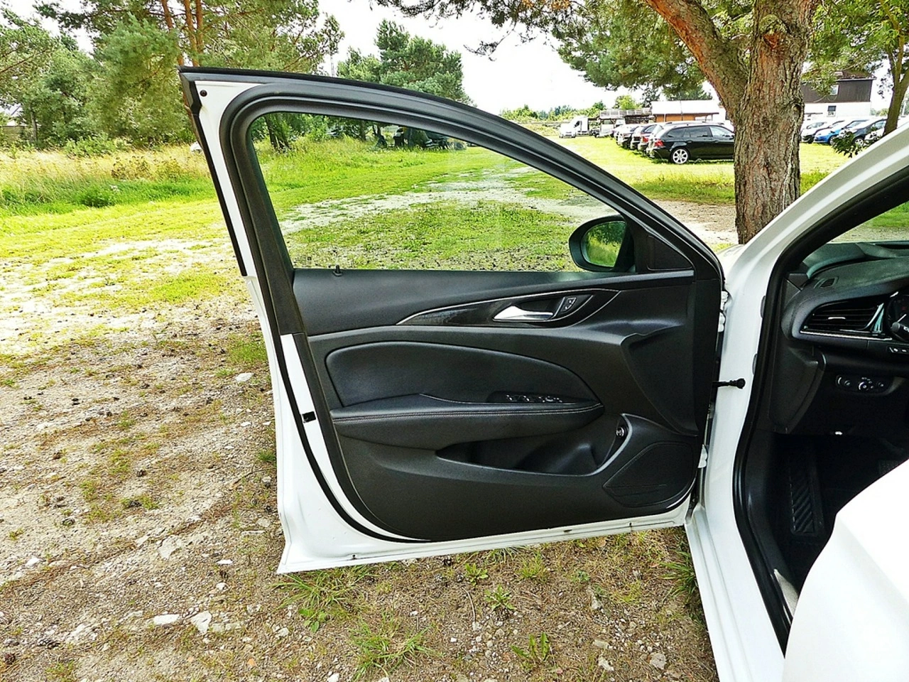 Opel Insignia Sports Tourer - Zdjęcie 16