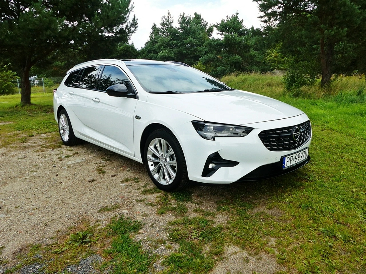 Opel Insignia Sports Tourer - Zdjęcie 2