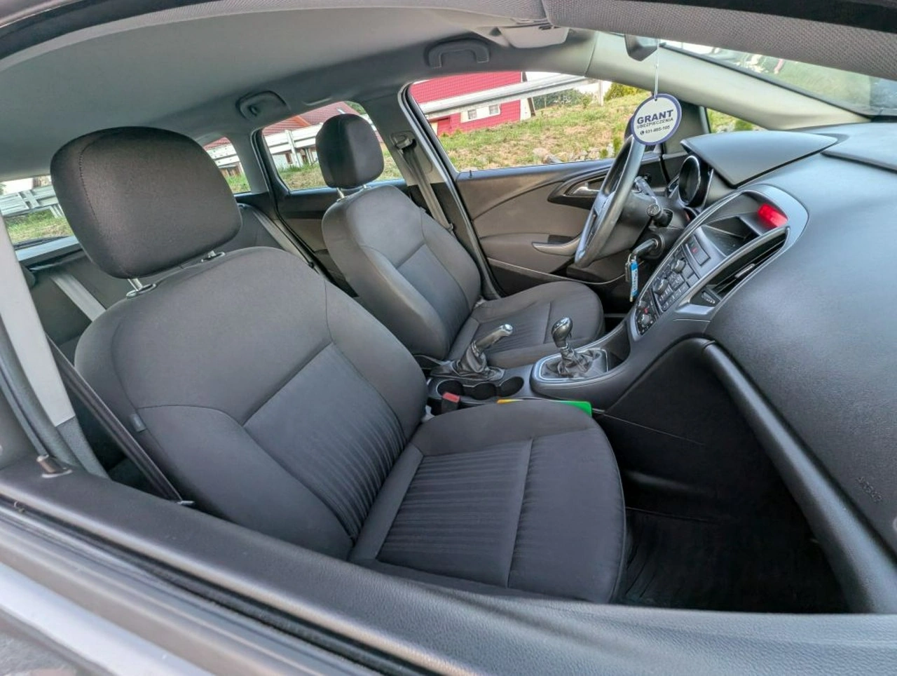 Opel Astra Sports Tourer - Zdjęcie 5