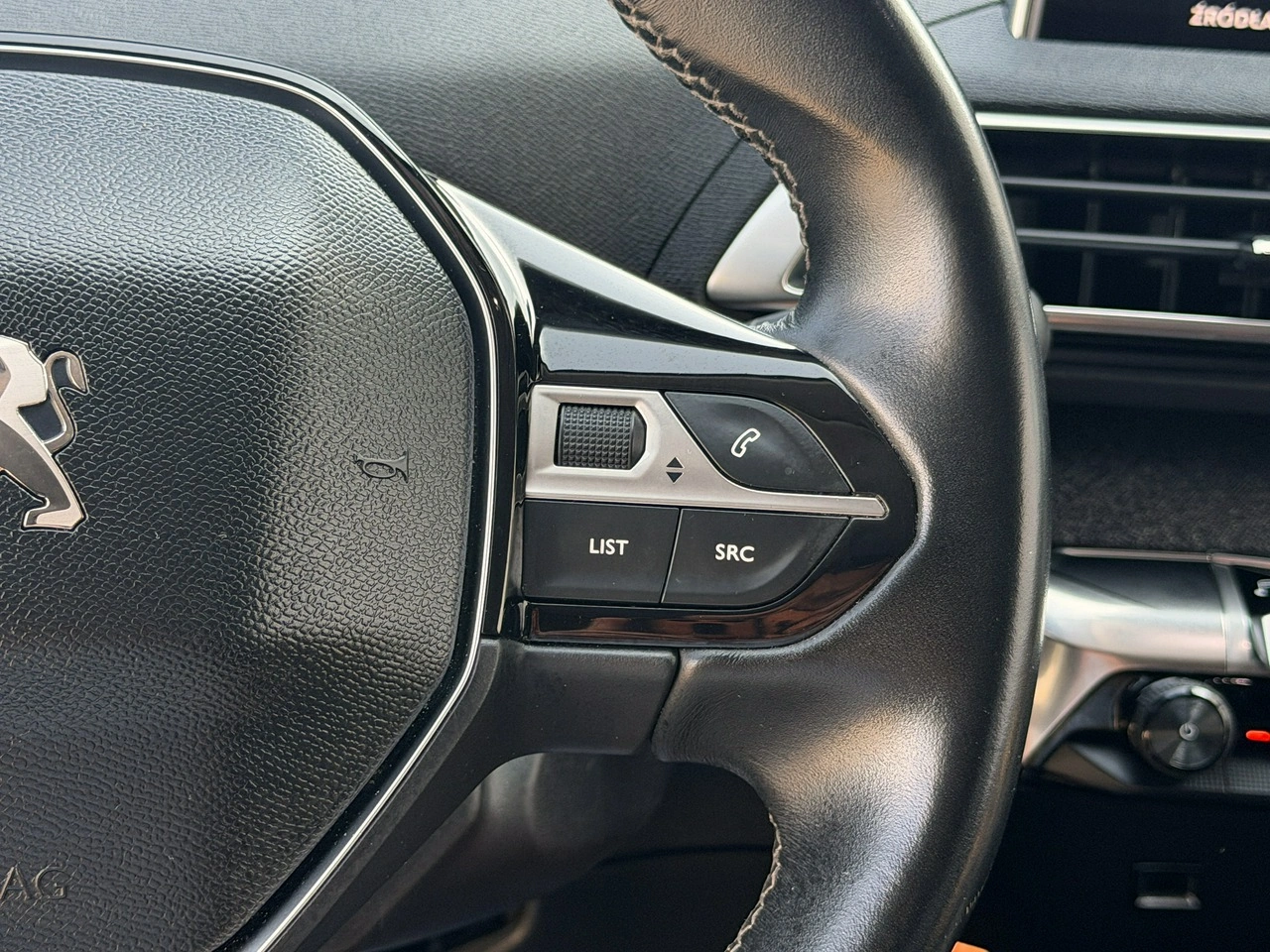 Peugeot 3008 - Zdjęcie 9