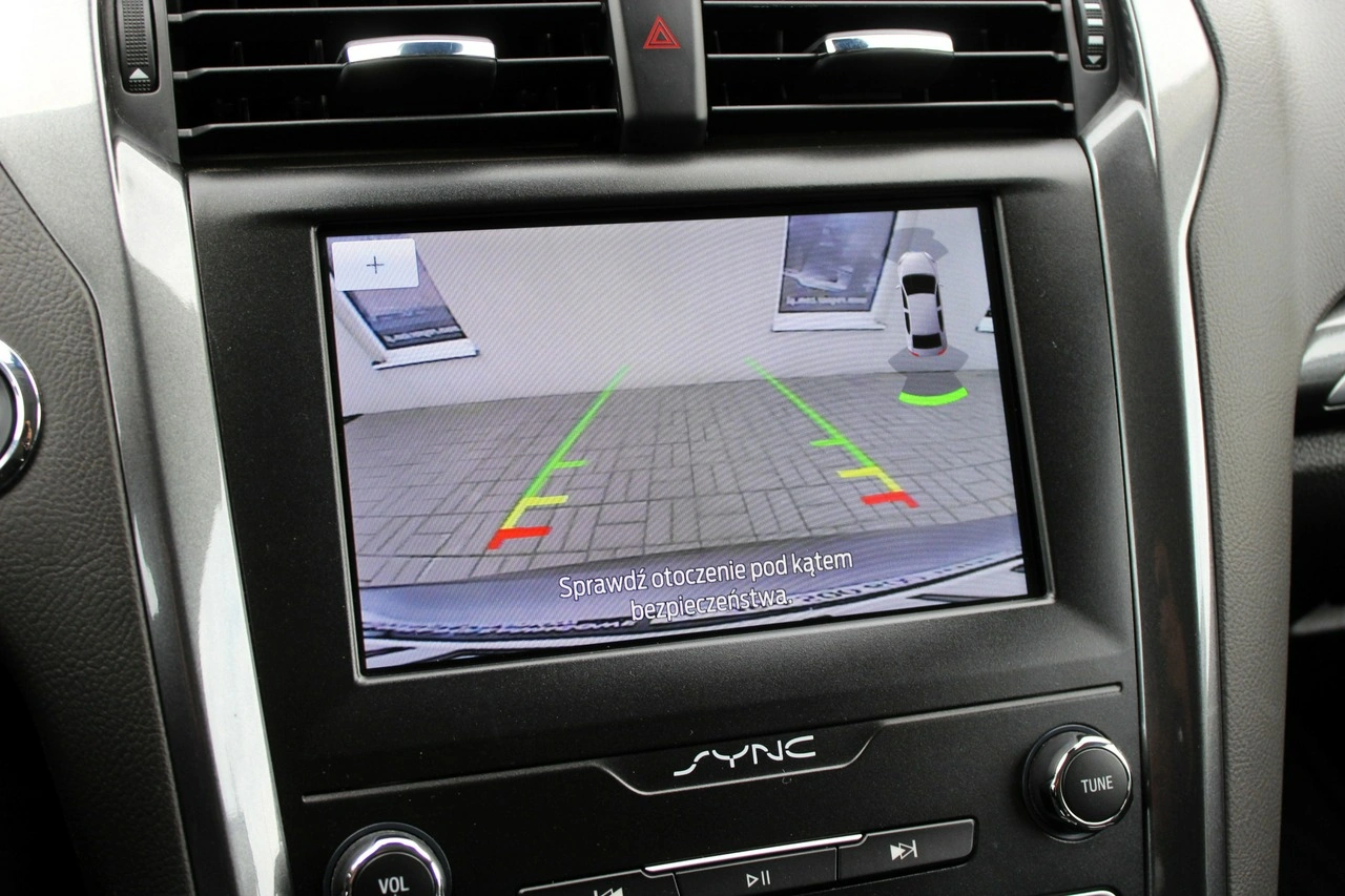 Ford Mondeo SW - Zdjęcie 16