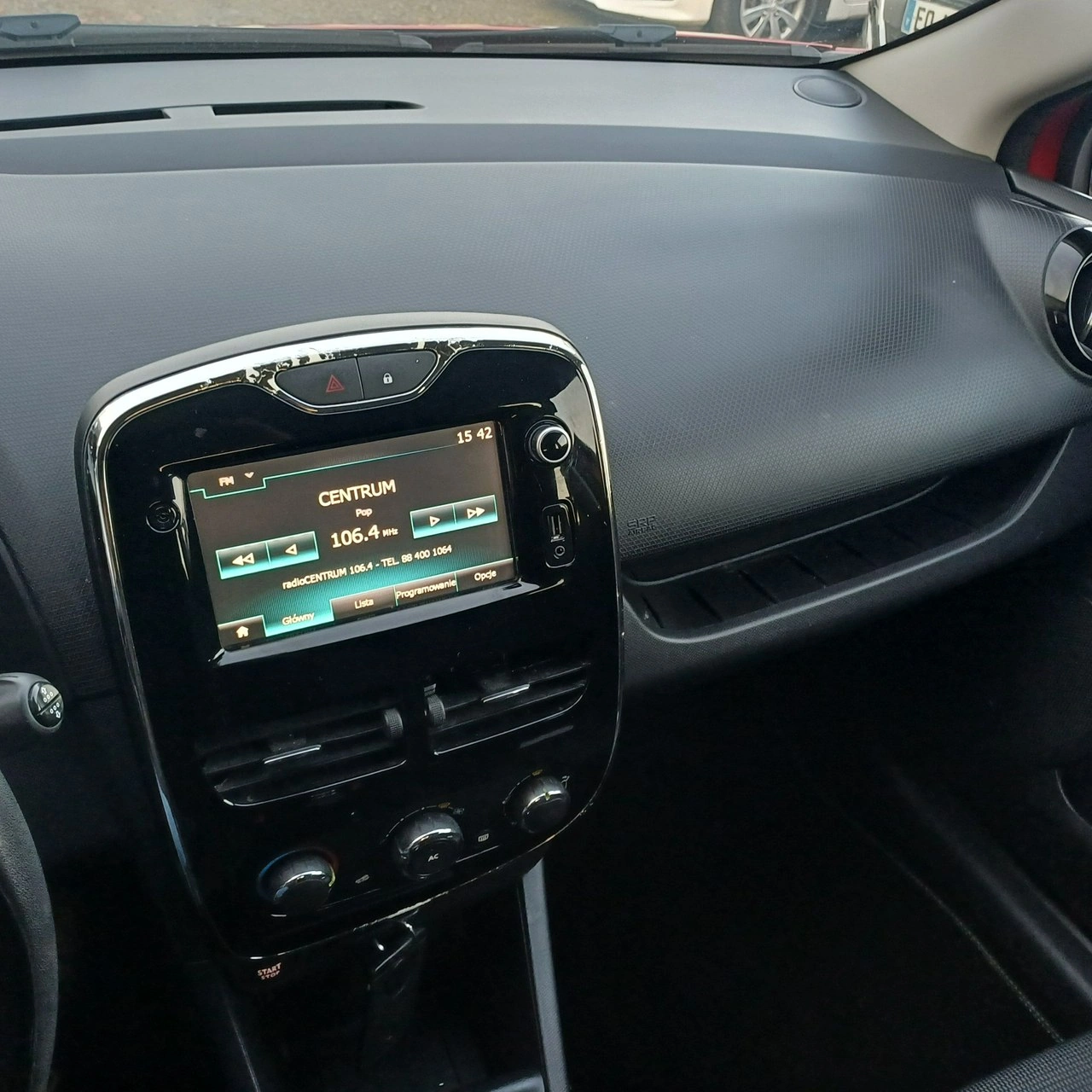 Renault Clio - Zdjęcie 14