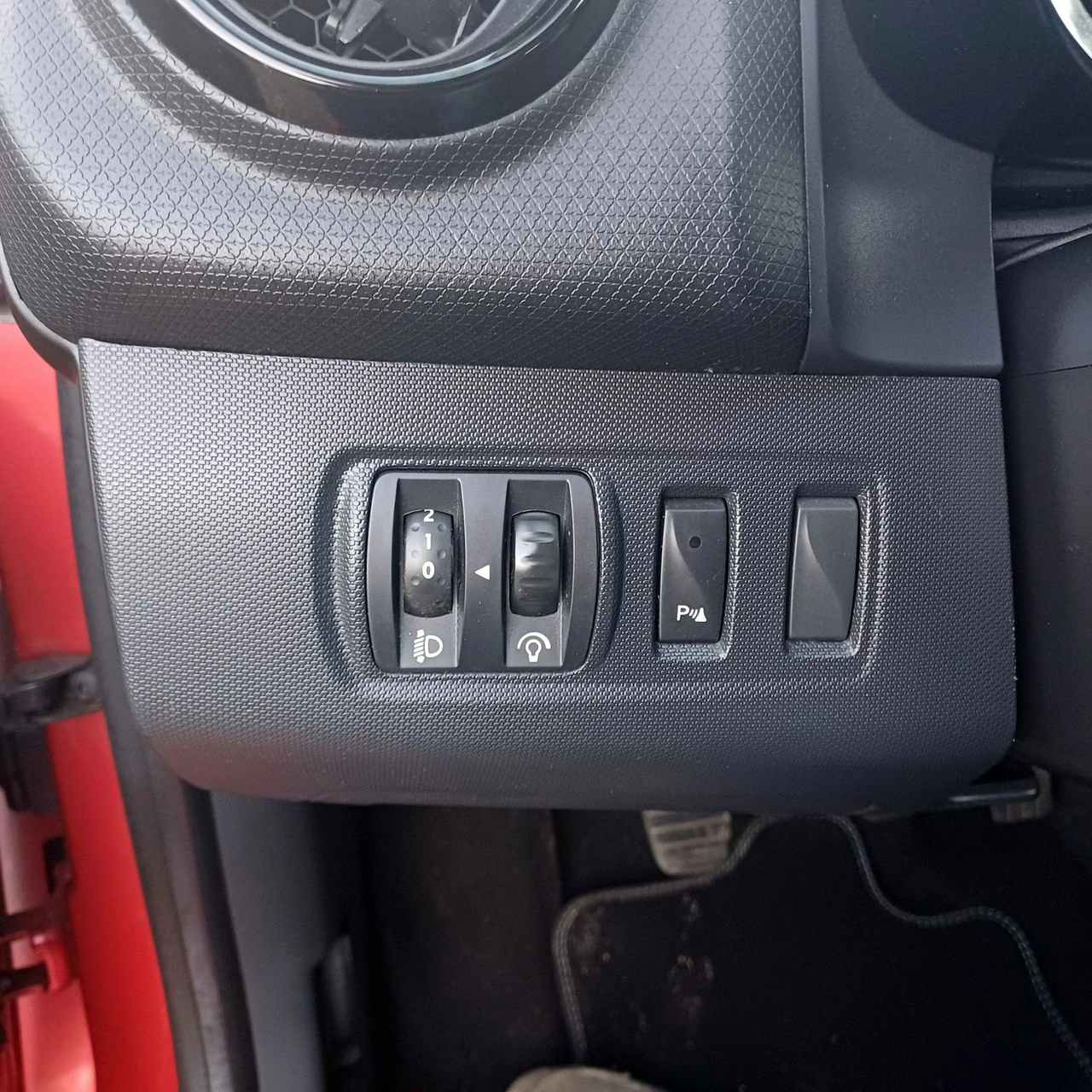 Renault Clio - Zdjęcie 22