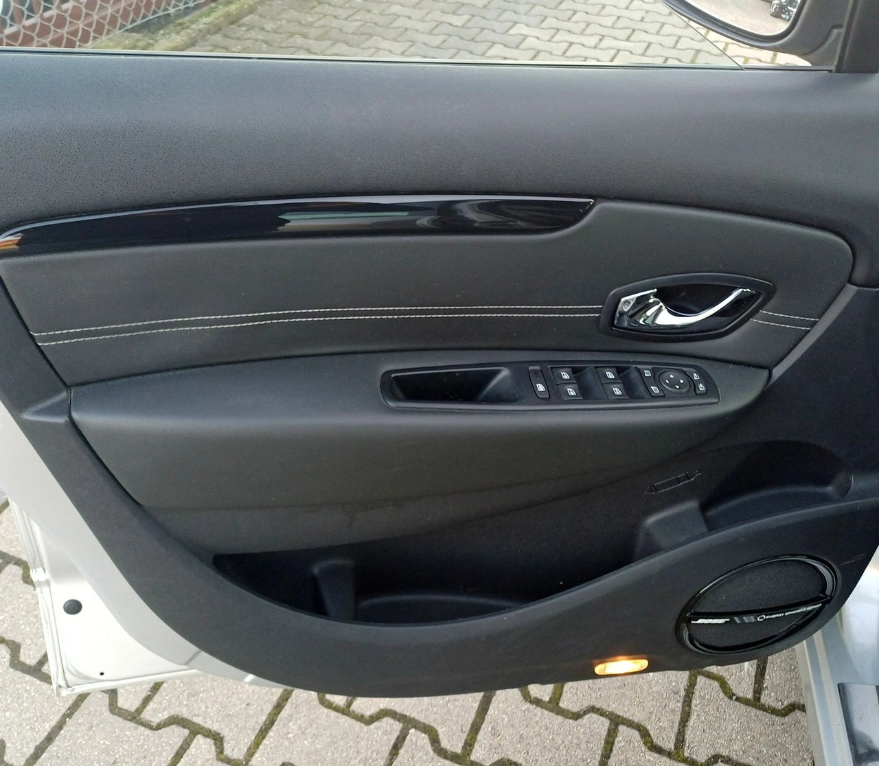 Renault Scenic - Zdjęcie 17