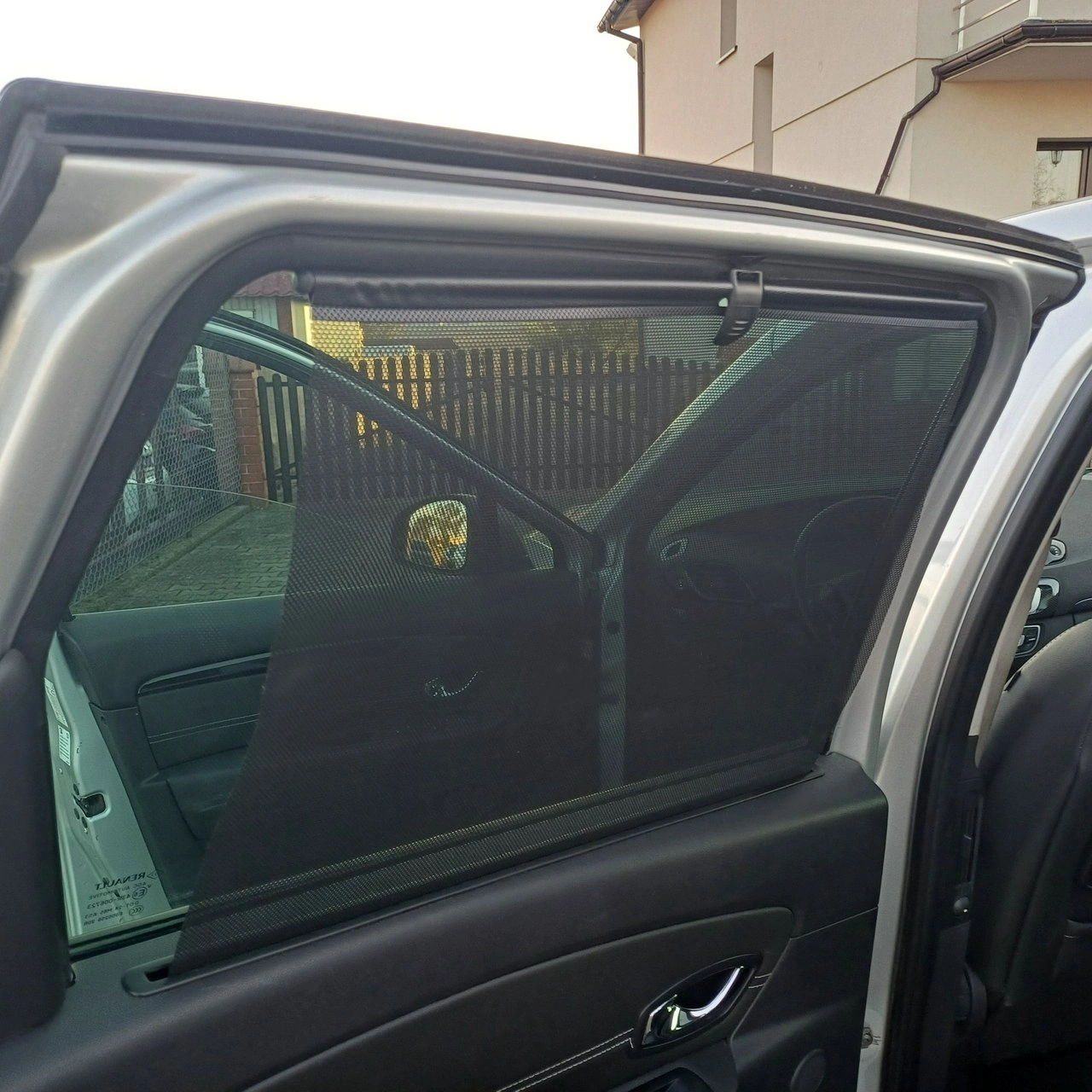 Renault Scenic - Zdjęcie 20