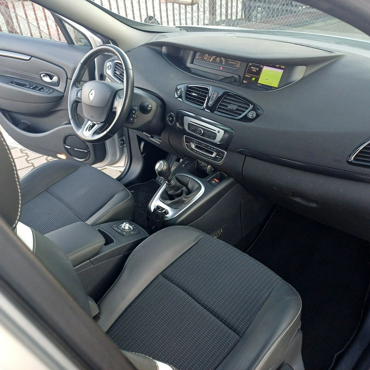 Renault Scenic - Zdjęcie 6