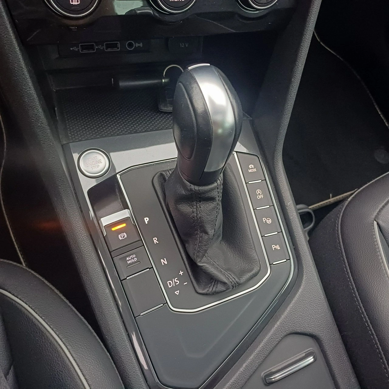 Volkswagen Tiguan - Zdjęcie 15