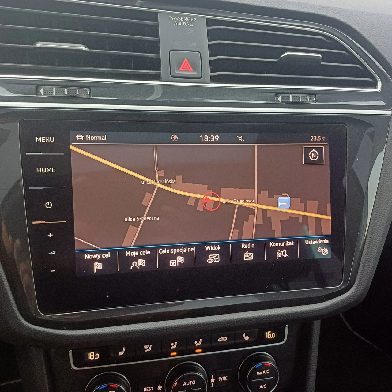 Volkswagen Tiguan - Zdjęcie 19