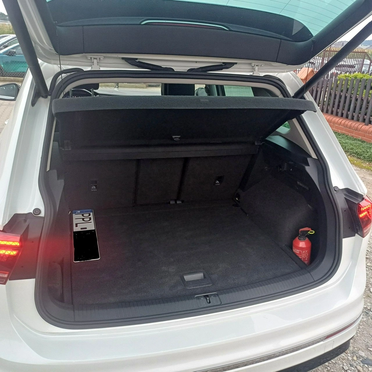 Volkswagen Tiguan - Zdjęcie 32