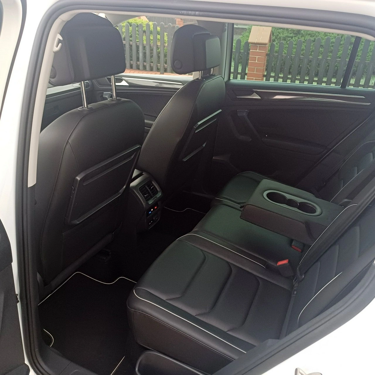 Volkswagen Tiguan - Zdjęcie 8