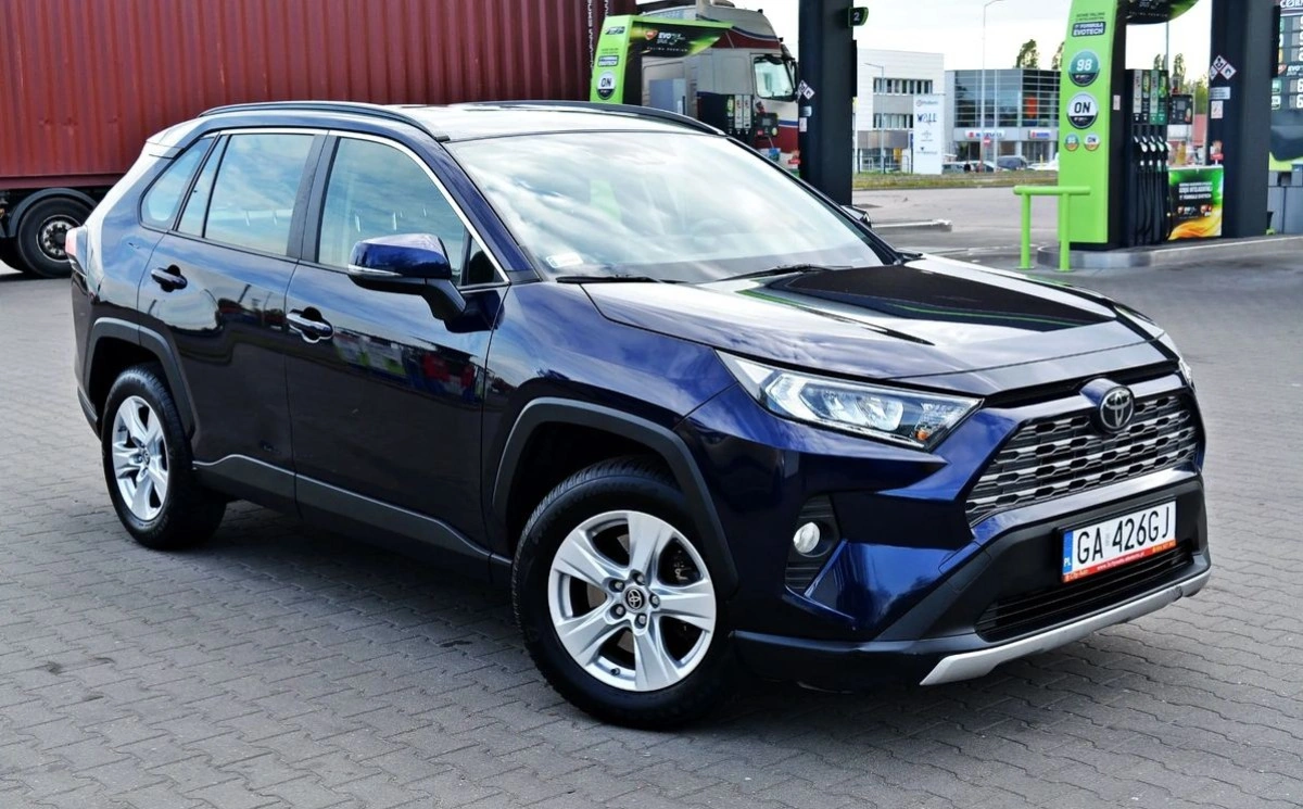 Toyota RAV4 - Zdjęcie 12