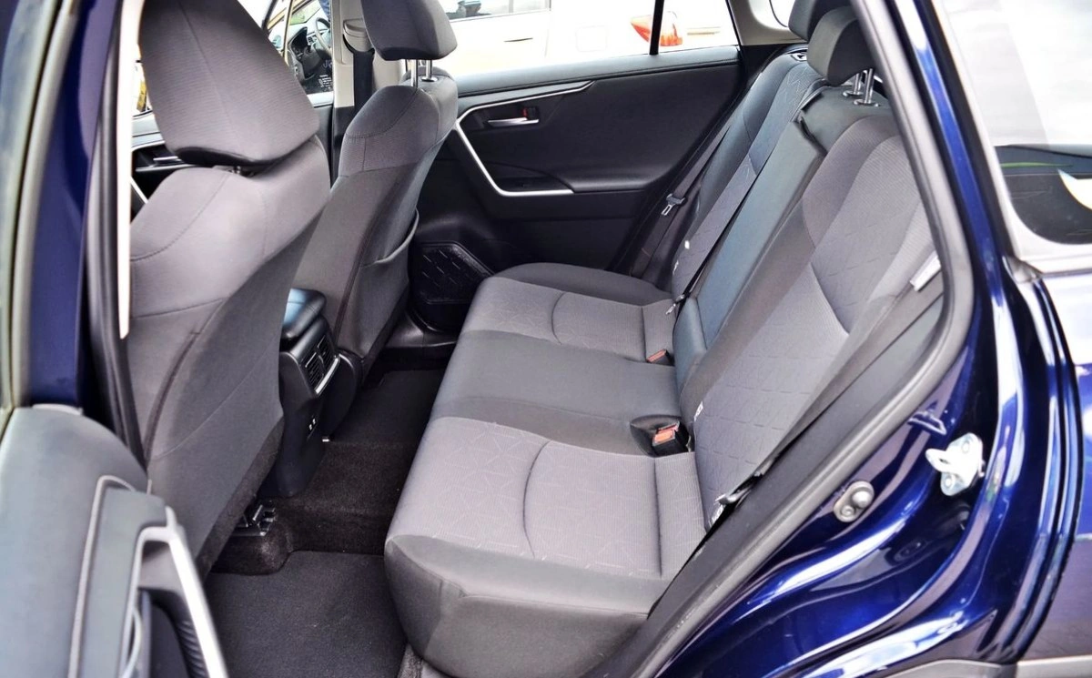 Toyota RAV4 - Zdjęcie 16